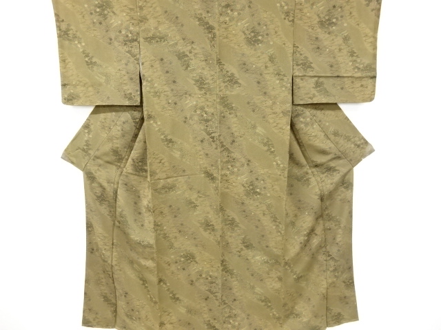 未使用品　仕立て上がり　縮緬地　波に草花模様小紋着物